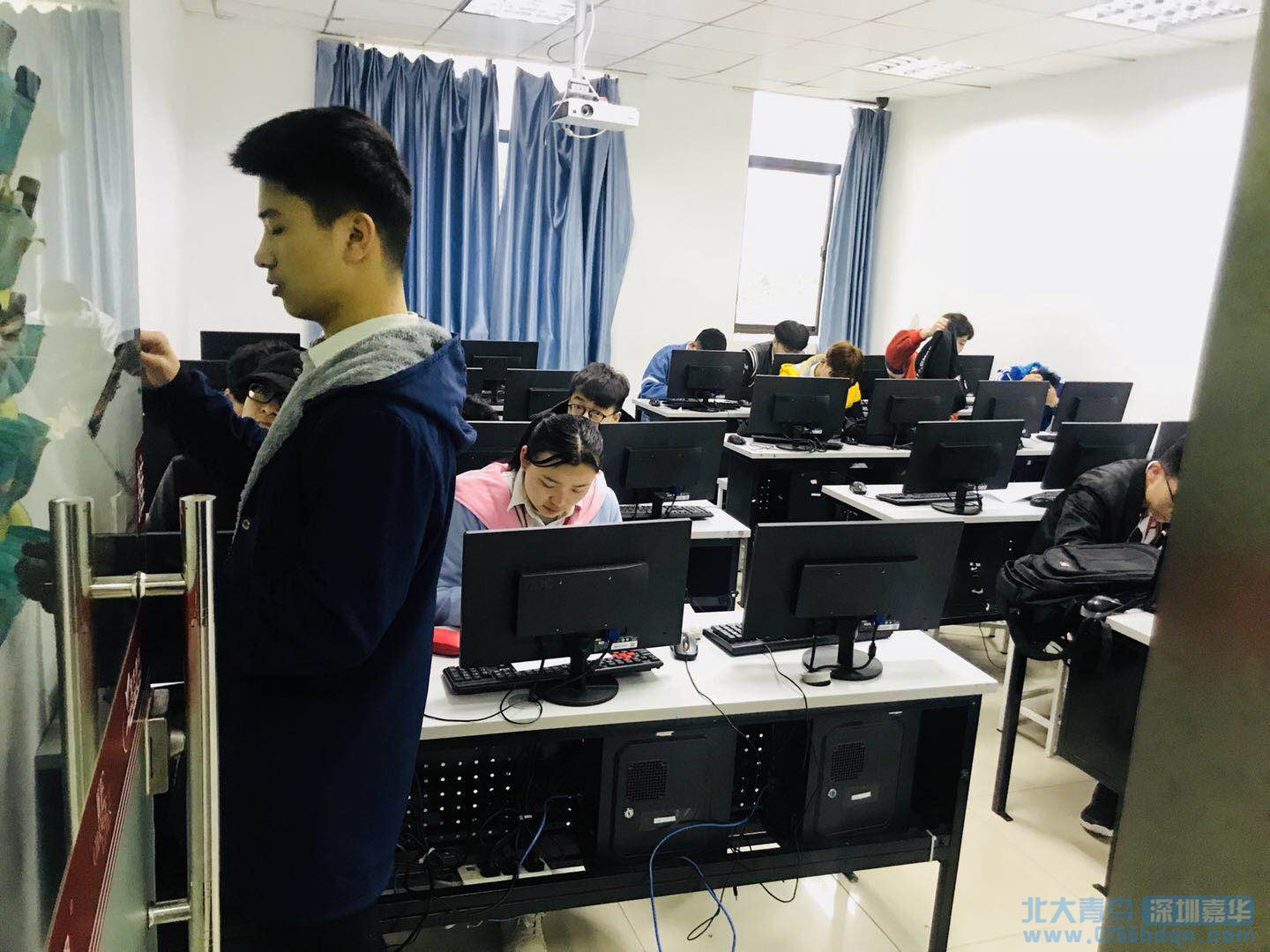 深圳北大青鸟：学Java培训能找到高薪工作吗？